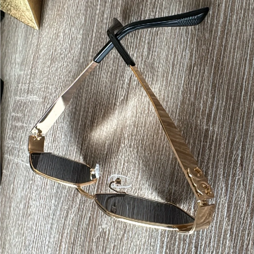 Viral trendy sunglasses A640 - Picture 2 of 3